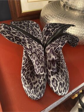Leopard Print Women's Ankle Boots - Silver and Black MADE IN ITALY